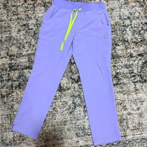 Women’s Figs Purple Kade Cargo Scrub Pants